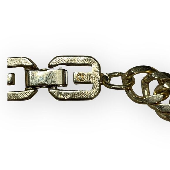 GIVENCHY Signed Necklace Curb Links Double G Clasp Vintage 1980s Designer - Picture 6 of 11